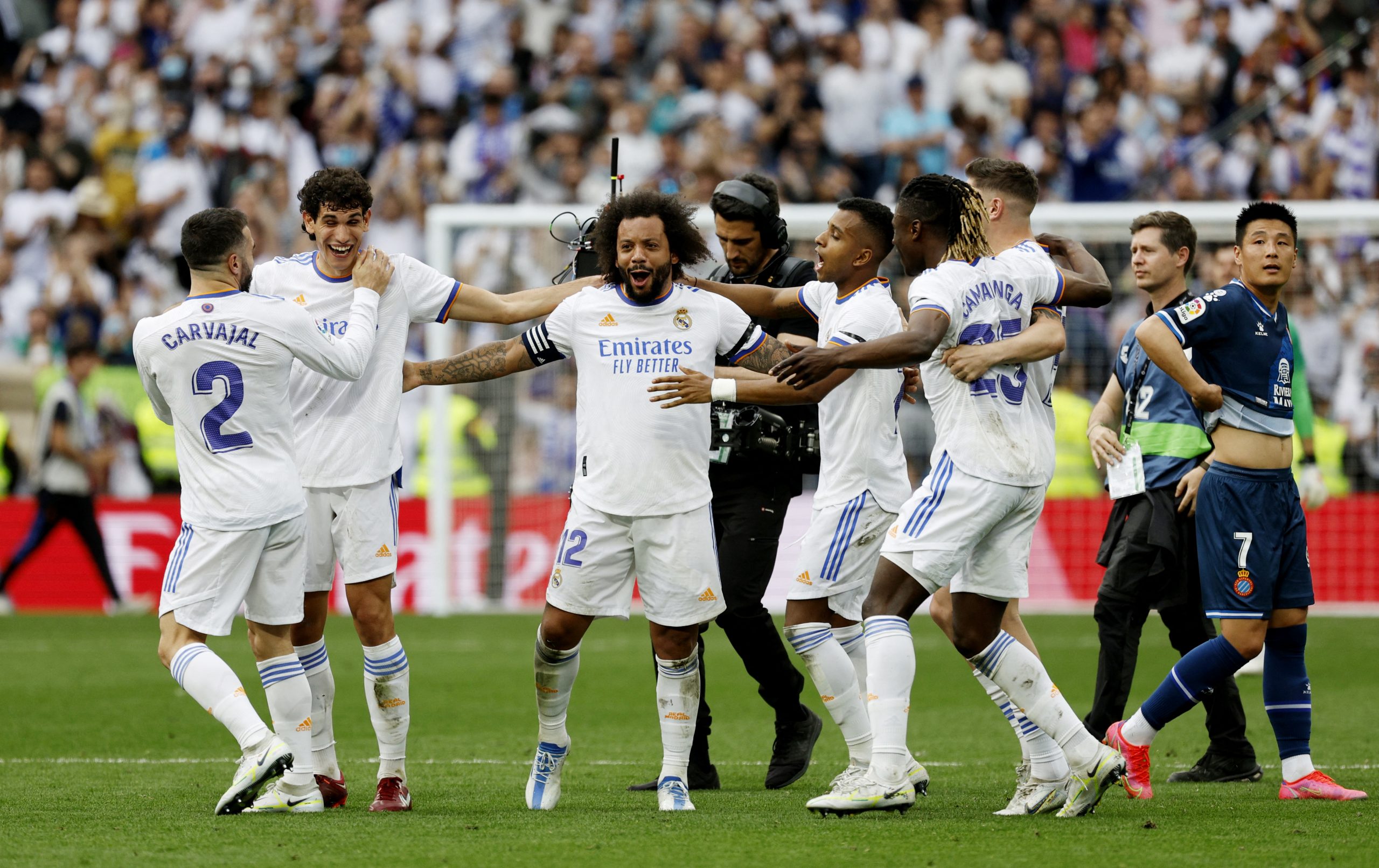 Real Madrid vô địch La Liga bao nhiêu lần? Hành trình đầy thăng trầm - Vé Bóng Đá Online