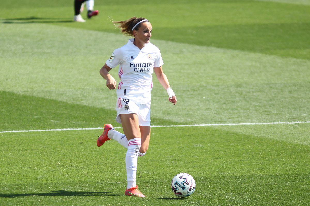 Kosovare Asllani renews with Real Madrid until 2022 - Managing Madrid