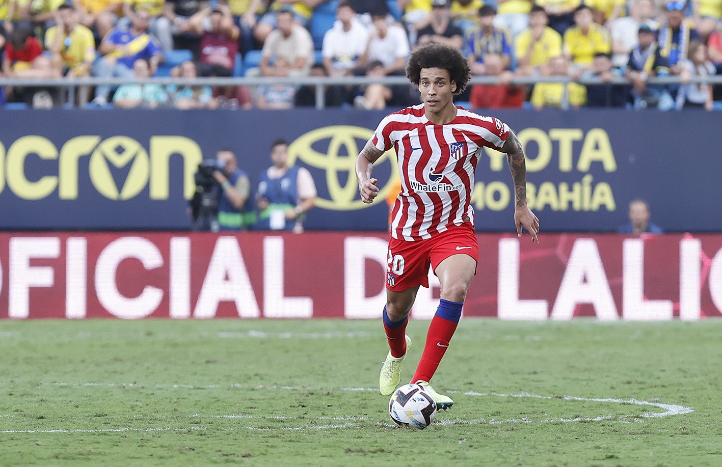 Axel Witsel on X: "Una semana dura y decepcionante para nosotros. Seguiremos trabajando duro para conseguir mejores resultados. Muchas gracias a todos los atléticos por el apoyo 🙏🏽 https://t.co/C7UUXYTEoy" / X