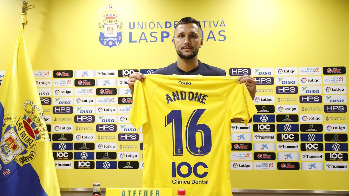 Florin Andone: "Estoy feliz por ser propiedad del club"